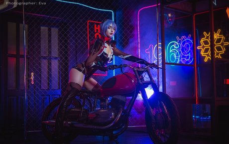 Daria Khime 高品質女優 写真