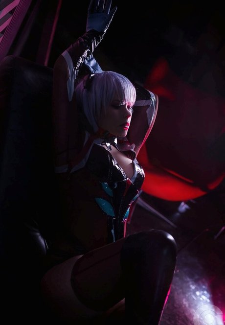 Daria Khime 高品質のスター アーカイブ