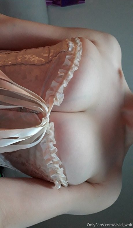 Vivid Whit 最高のスター 画像