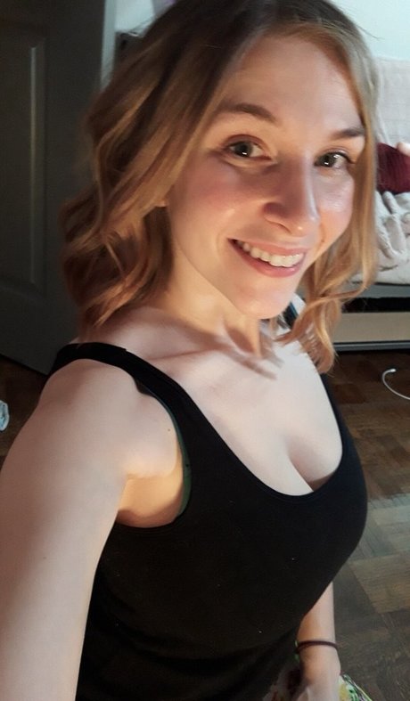 濃厚なラテン系熟女OnlyFans ホット裸 写真