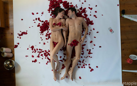 My Sweet Apple スター ヌード 画像