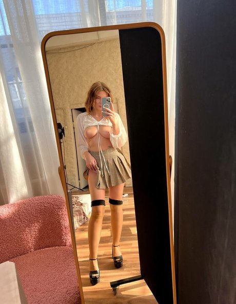 フィンドムオンリーファンズ HD ギャラリー