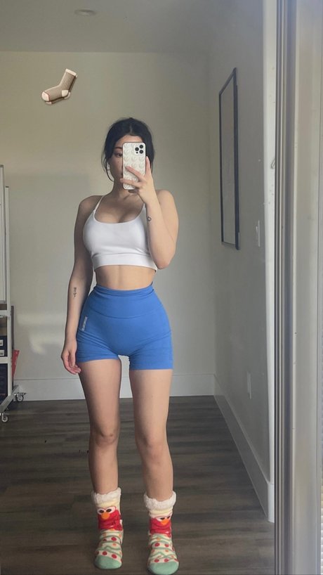 Bear Jocelyn 裸のモデル 画像