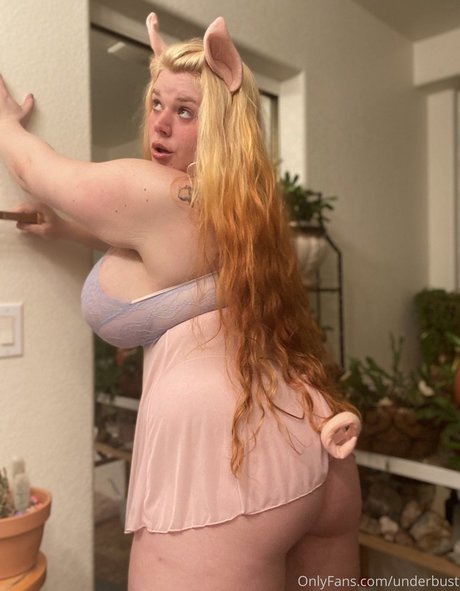 Penny Underbust ポルノスター 可愛い ギャラリー