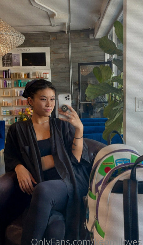 スムーズなOnlyFans セクシー裸 写真