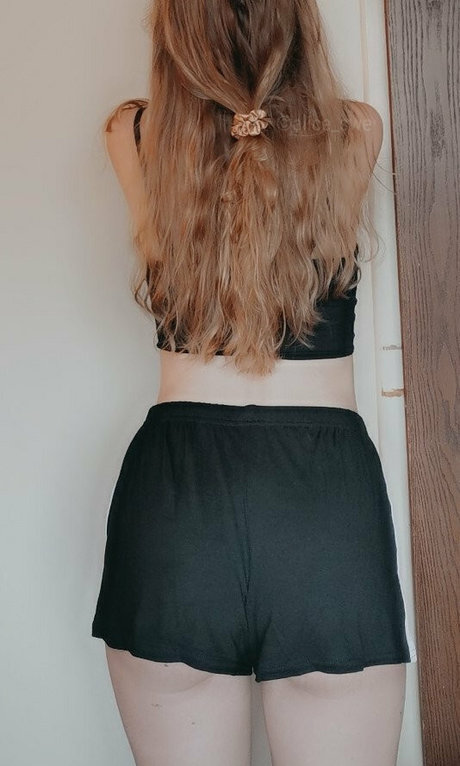 アジアンタトゥー OnlyFans 美しい裸 画像