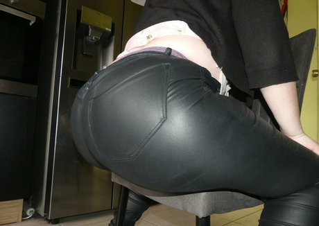 小柄で痩せたOnlyFans アートxxx 写真