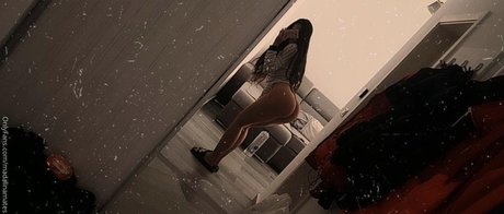 ゴスアジアンOnlyFans 無料裸 写真