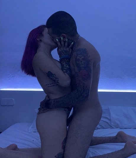 シーメールランジェリーOnlyFans ヌード 写真