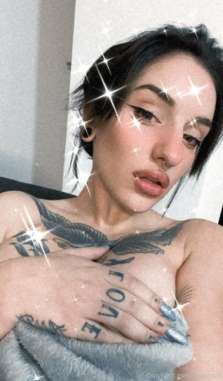 アマチュアOnlyFans ホット裸 ギャラリー