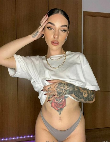 prvega28 ヌードスター 写真