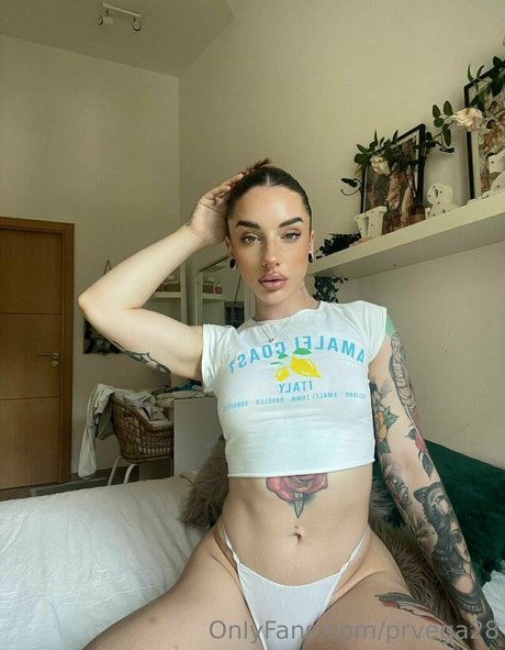 prvega28 エロティックなスター 画像