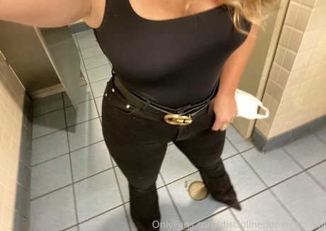 曲線美の熟女OnlyFans 無料 写真