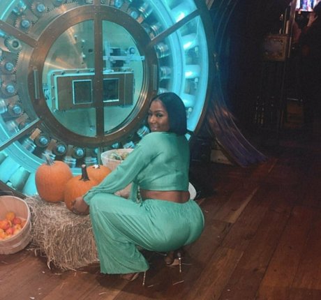 therealchanellealicia HDポルノスター アーカイブ