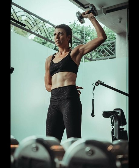 Megan Ganz ポルノモデル 写真