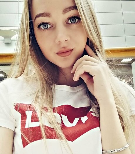 alinalovely スター ヌード ギャラリー