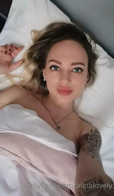 alinalovely 高品質モデル 写真