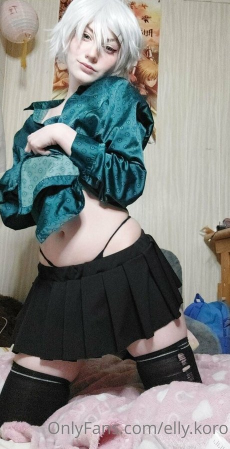 elly koro エロティックなモデル 写真