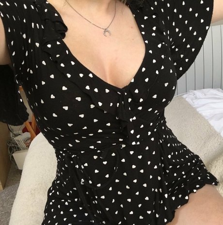 bbgumbitchhh 美しいモデル 写真