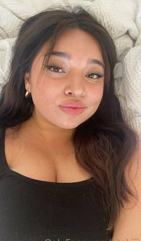 titskiii アートモデル 写真