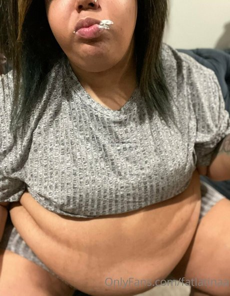 fatlatinaa セックスモデル 画像