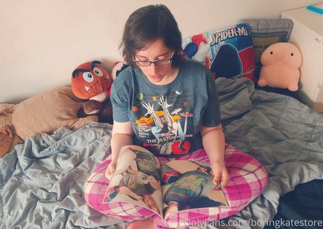 boringkatestore ヌードモデル 写真