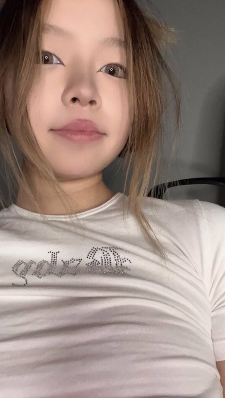 mxeqia スター ヌード 写真