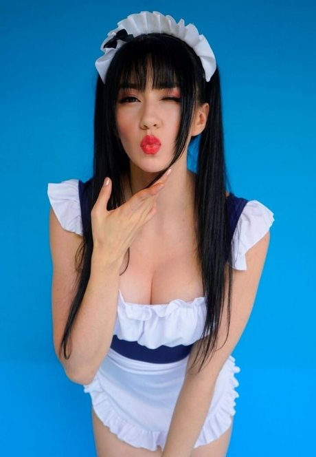 Hakicosmodel 完璧なスター 写真