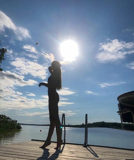 Juliette Bossu トップモデル ギャラリー