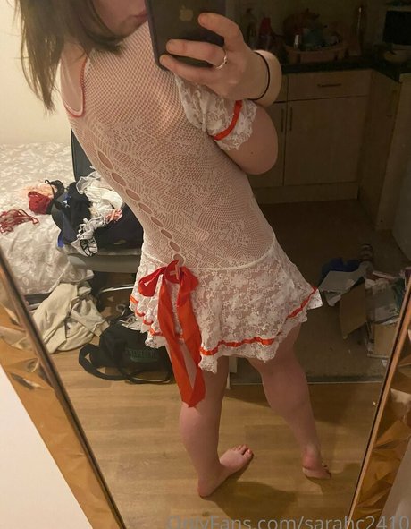 sarahc2410 ポルノスター ホット 写真