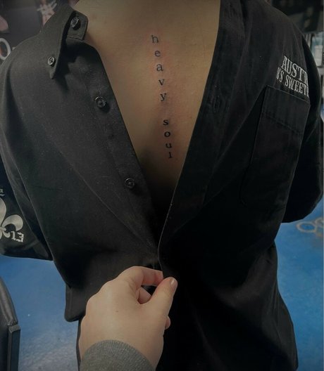 kmxp u ヌードのポルノスター 写真