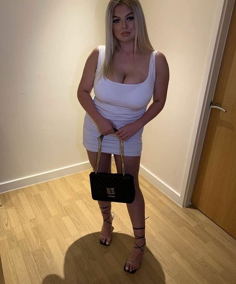 BBCパブリックOnlyFans HD 写真