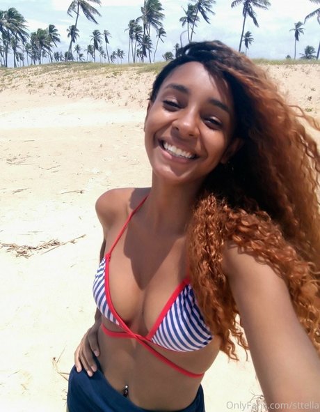 Sttella アダルトモデル 画像