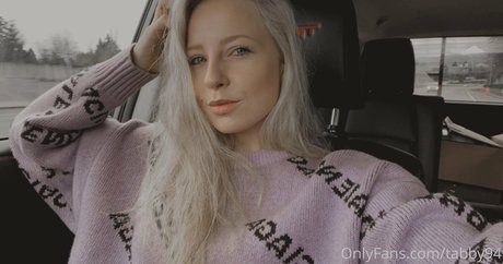 gndtj94 可愛いモデル 画像