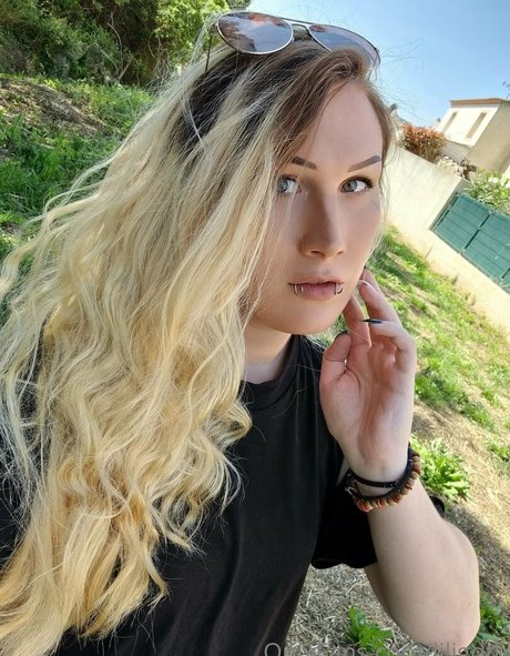 liligoth 最高の女優 ギャラリー