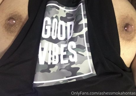 ashessmokahontas ヌードモデル 画像