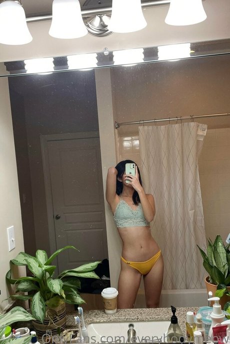 everybodymeow HDポルノスター ギャラリー