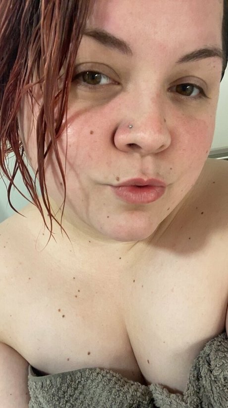 小人トランスOnlyFans ヌード 画像