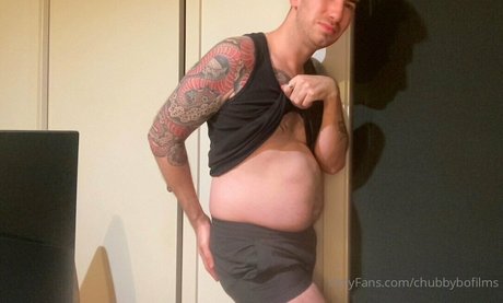 chubbybofilms セックス女優 写真