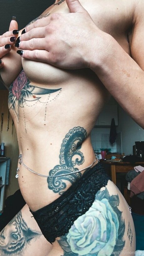 寝取られ異人種間OnlyFans アートポルノ 写真