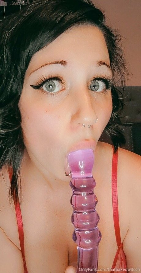 thatbakedwitcch ホット女優 画像