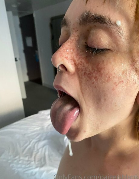 paigeisblank ポルノスター ヌード 画像