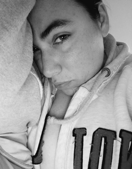 18歳のOnlyFans ベスト 写真