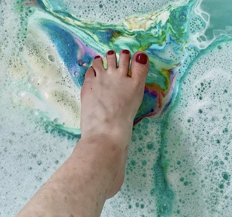 膨らみ OnlyFans ホットセクシー 写真