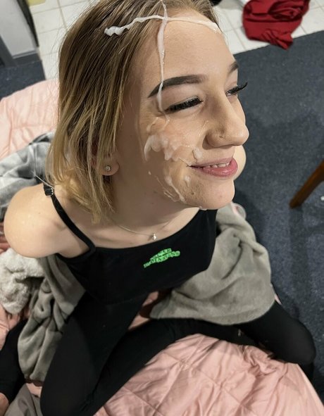 blondemadi1301 セックスモデル 写真