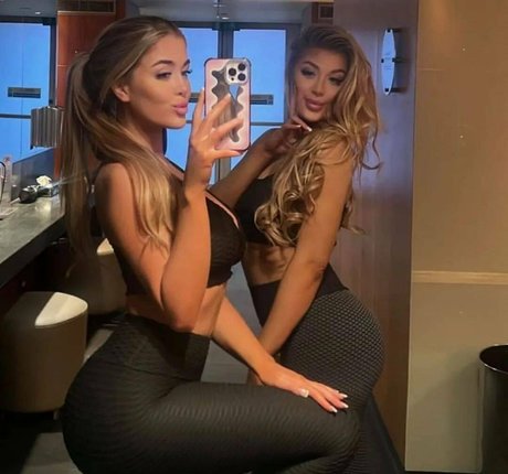 アジアンシャワー OnlyFans ホット裸 ギャラリー