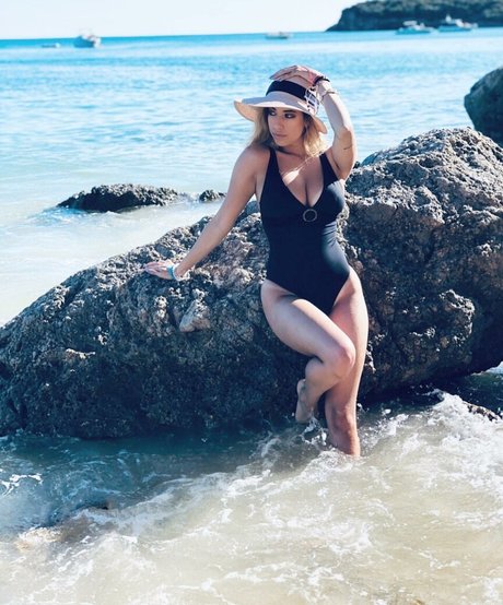 Anah Elisa アートスター 画像