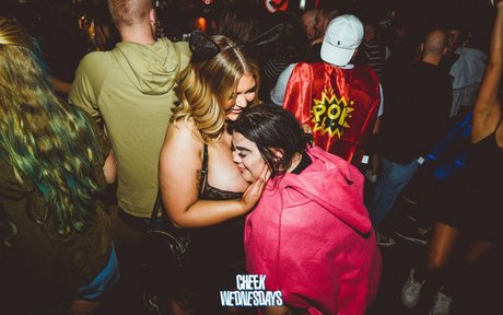 Kelly Bodenstein 限定スター ギャラリー