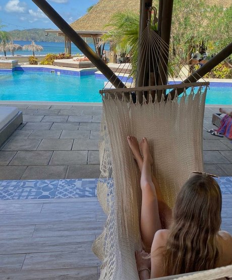 Dana Sartov ポルノスター トップ 写真