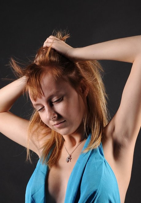 熟女ティーンOnlyFans セクシー裸 画像